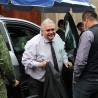 Reunión de AMLO y empresarios en Palacio Nacional: Llegan Slim Domit, Daniel Chávez, Bremer...