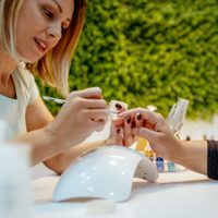Nail art 2026: las 4 tendencias que vas a querer lucir este verano