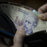 Indec: los salarios le ganaron a la inflación y se elevaron por más del 3% en agosto