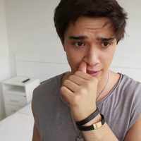 Julián Serrano despertó dudas en sus seguidores tras un mensaje: "Aceptar lo que sucede..."