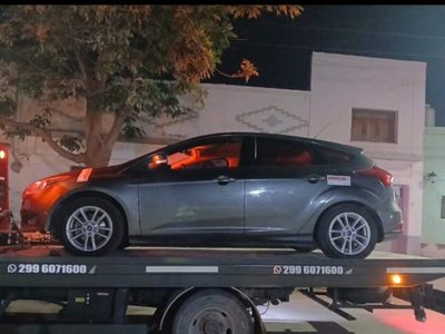 Centenario realizó controles nocturnos con múltiples infracciones y luego registró severos incidentes en el Casco Viejo