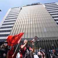 Después de 37 años, Telmex enfrenta huelga de trabajadores sindicalizados
