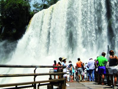 Cayó el turismo: en el fin de semana largo viajaron un 7 % menos de turistas que hace un año