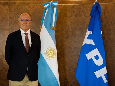 YPF informó que vuelve al mercado de capitales