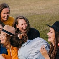 Anzuelos virtuales para buscar amigos reales en Mendoza