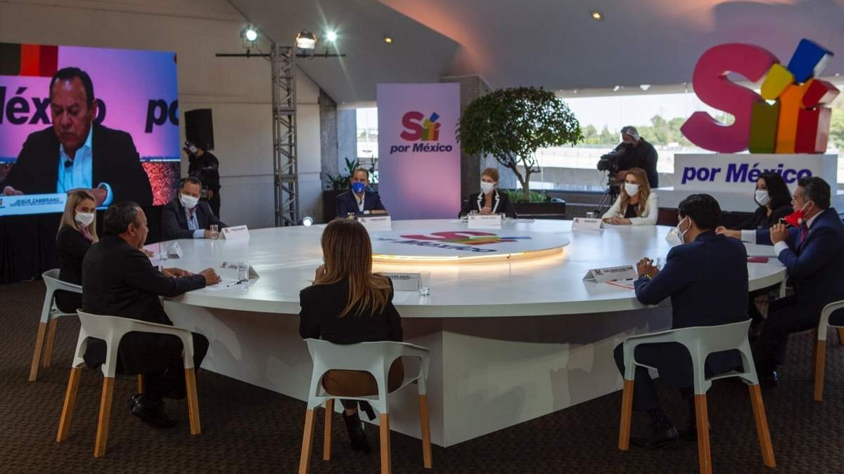 Sí por México organiza mesa con presidentes del PRI, PAN y PRD