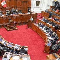 La confirmación del nuevo gabinete de Perú fue suspendida por la muerte de un legislador