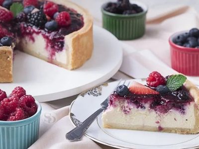 Torta de ricota con frutos rojos: una receta tentadora para una merienda de invierno perfecta