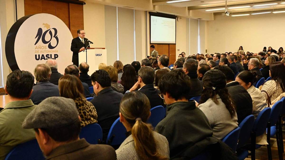 Leonardo Lomelí Vanegas en la Universidad Autónoma de San Luis Potosí (UASLP)