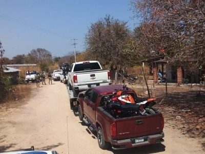 Catean rancho en Chiapa de Corzo y aseguran arsenal de drogas