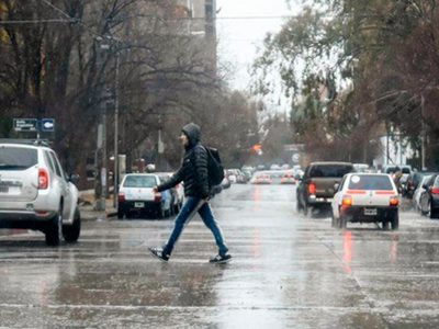 Anticipan un fin de semana largo con alerta por lluvias y nevadas en Neuquén