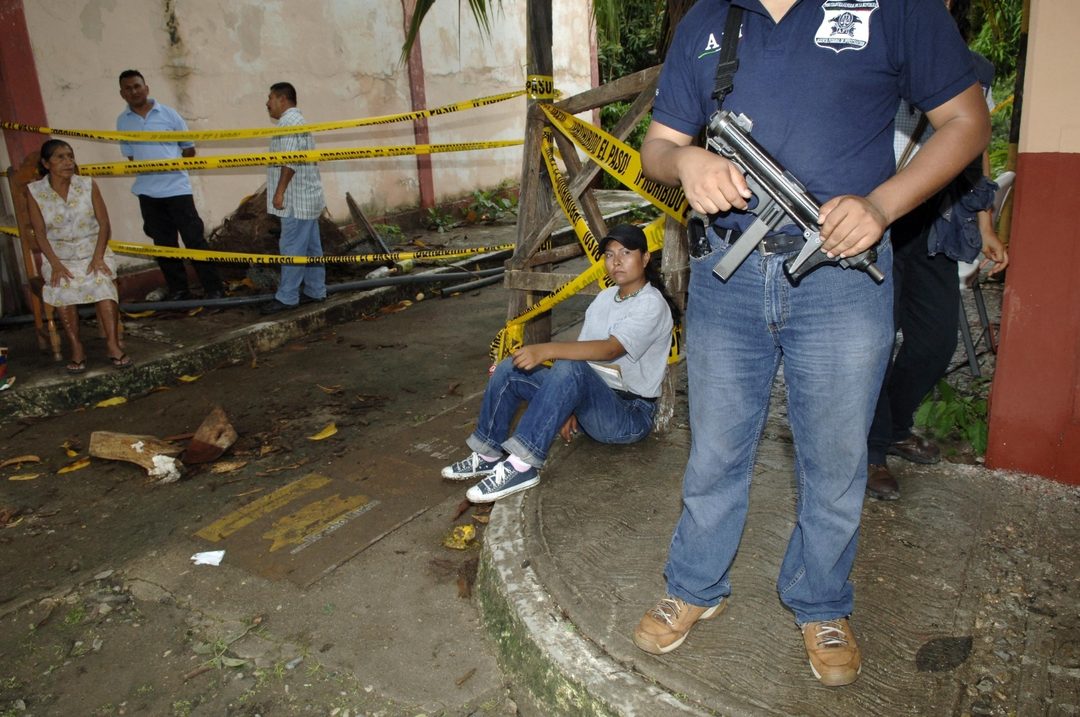 restos humanos guerra sucia Foto Miguel Dimayuga