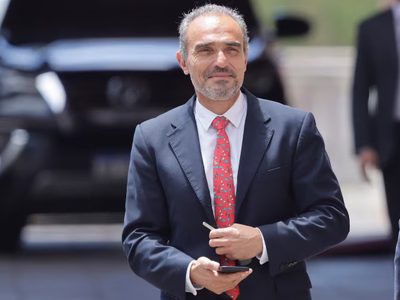 Javier Milei desplazó de la campaña a “Lule” Menem