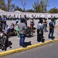 Se vacunará a voluntarios de la UNAM y UAM si sobran dosis: Sheinbaum