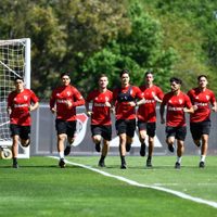 Con una ausencia y varios regresos: los convocados de River para el duelo contra Belgrano