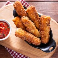 No tires los tallos del brócoli y prepará estos bastoncitos súper crocantes y fáciles para tu cena