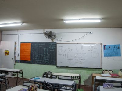 La DGE permite que padres controlen la asistencia de los docentes