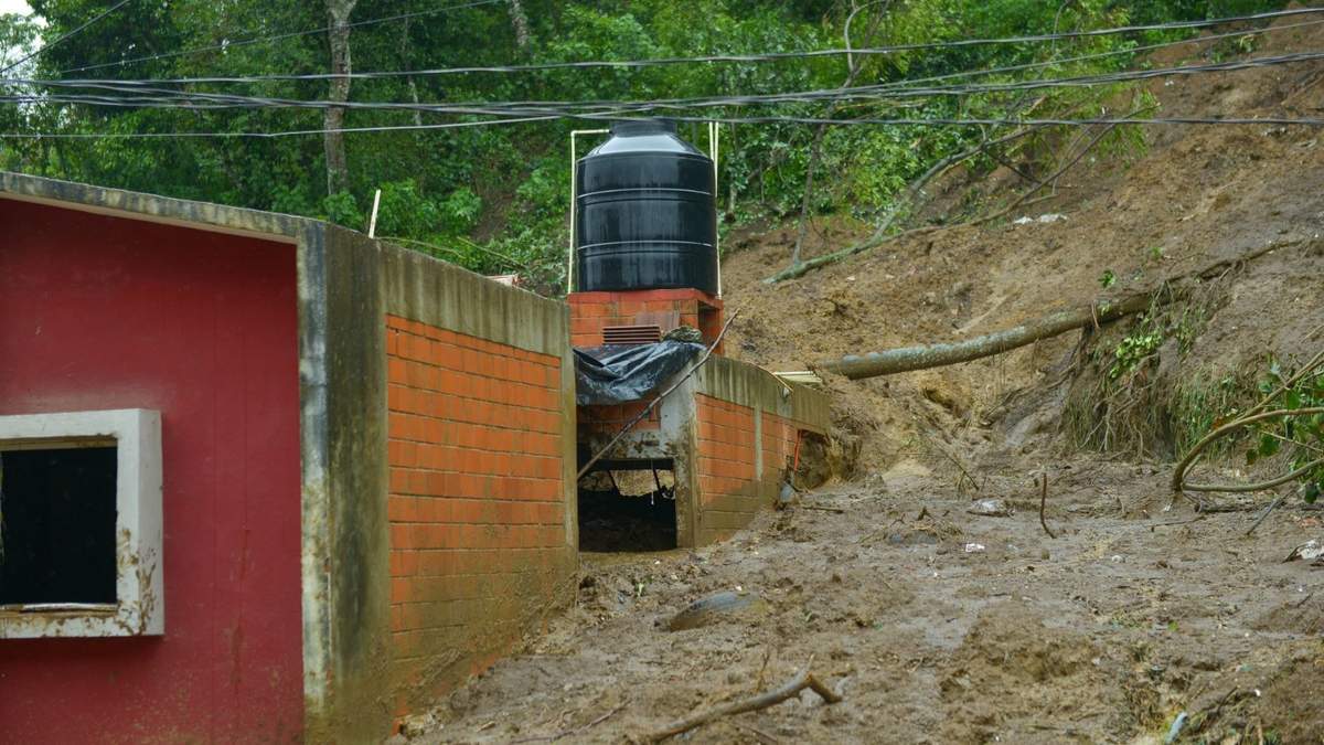 Efectos de la tormenta tropical Chris en Veracruz