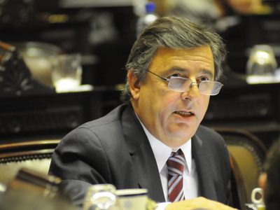 Tensión en el Congreso: preocupa a la oposición la demora en el envío de reactivos a las provincias