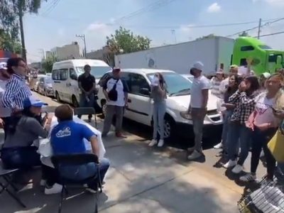 Con gritos de “ratero” y “fascista”, estudiantes de Coyoacán corren a Gabriel Quadri (Video)