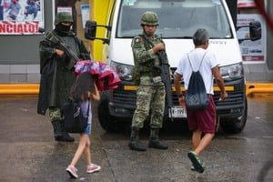 Las Fuerzas Armadas deben seguir en las calles más allá de 2024 y en 2027 hacerse una consulta: AMLO