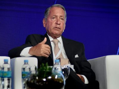 La UIA pide financiamiento para cumplir con el aumento salarial para privados