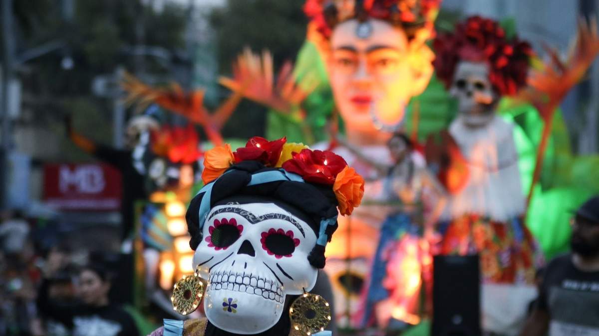 Desfile de Día de Muertos