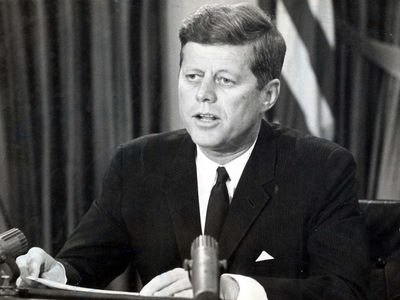 Trump publicará este martes 80 mil páginas de archivos sobre el asesinato de John F. Kennedy