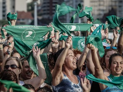 Con el aborto como bandera: Las mujeres realizarán hoy y mañana un Paro Internacional