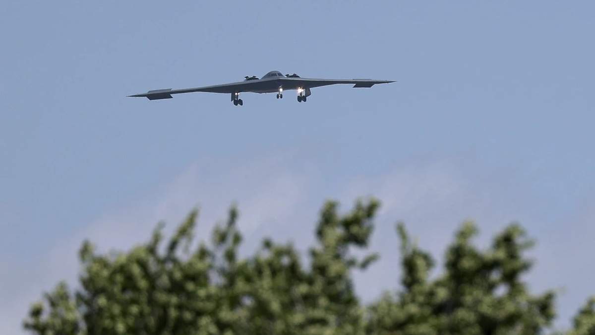 Así Estados Unidos bombardeó instalaciones nucleares iraníes sin ser detectado