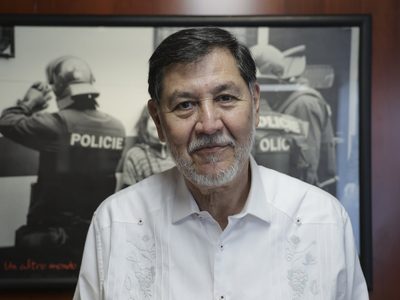 Con un concierto de música barroca, Fernández Noroña dará su informe