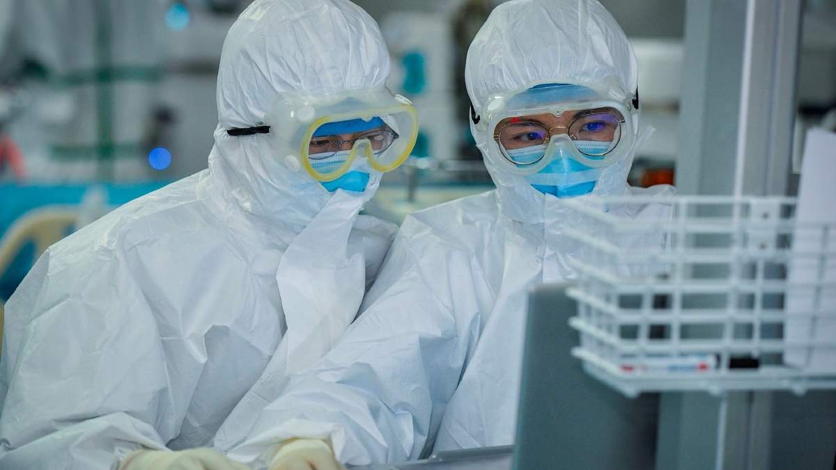 Científicos contra el coronavirus. Fuente: (Twitter)