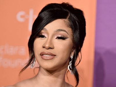 ¡Fuga de gas! Cardi B se olvidó que estaba en un vivo y… ¡Se le escapó!