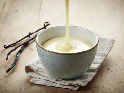 Leche condensada casera y ultra cremosa: una receta exprés con solo 3 ingredientes