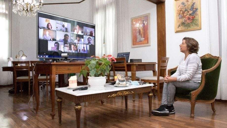 Cumbre virtual de Arabela Carreras con Nación. Fuente: (Twitter)