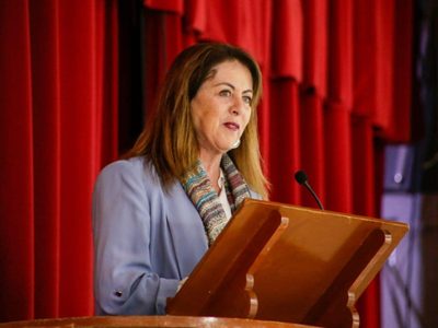 Ordenan a la directora de la Lotenal que se deslinde de campaña anticipada