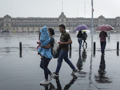 Alerta Naranja y Amarilla por lluvias la tarde-noche del domingo en CDMX