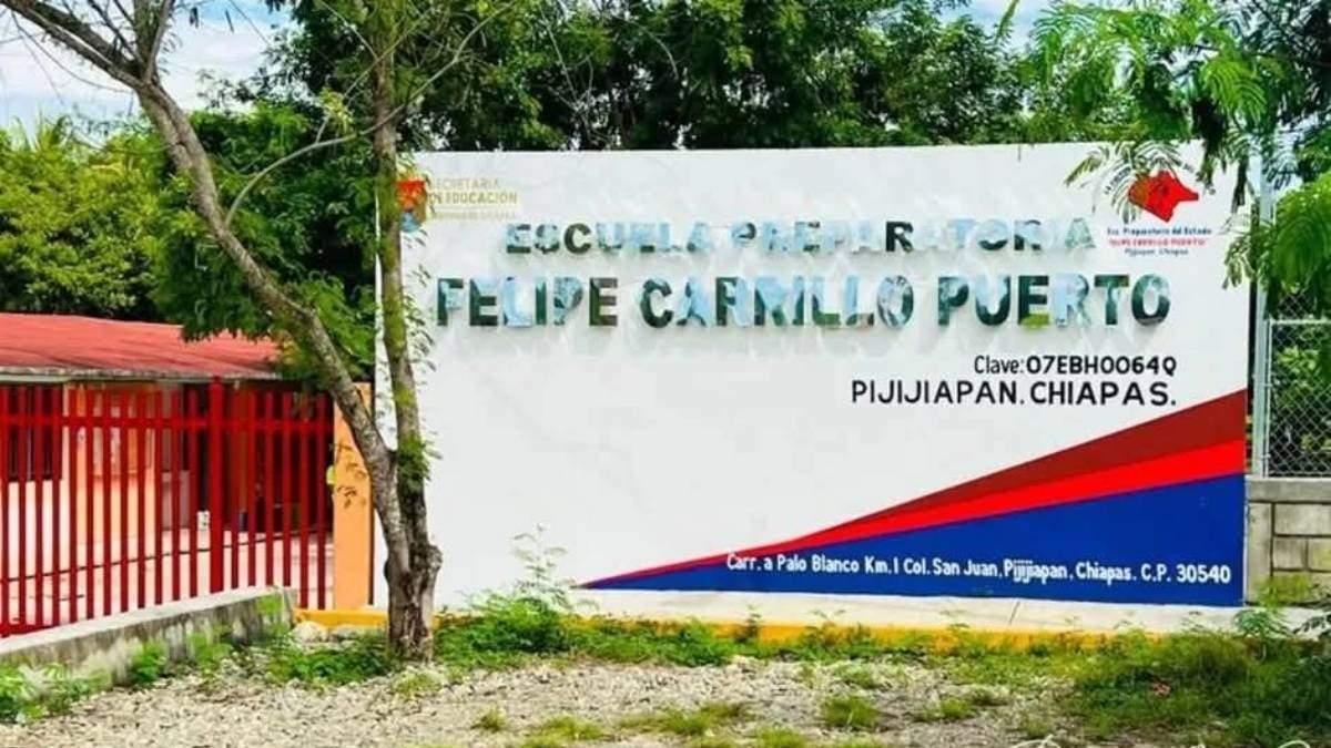 Escuela Preparatoria Felipe Carrillo Puerto en Pijijiapan, Chiapas