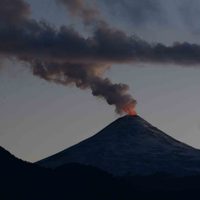 Incrementan el nivel de alerta técnico por aumento de la actividad interna del volcán Villarrica