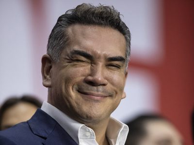 Alejandro Moreno llama “títere” a AMLO tras publicación de carta sobre Donald Trump