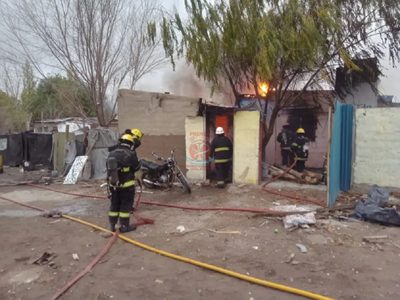 Tragedia en General Roca: tres nenes murieron en un incendio