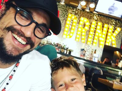 El divertido reencuentro entre Daniel Osvaldo y Momo: play, baile y piropo de Giannina Maradona