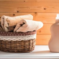 El suavizante vale fortuna: prepará este con 3 ingredientes y perfecto para lavar las toallas