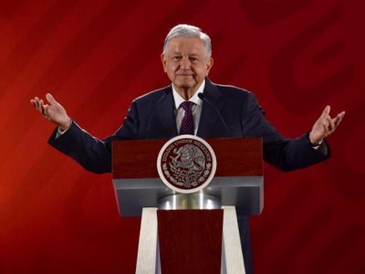 AMLO: un vistazo antes del primer "out"