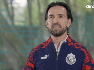 Gerardo Espinoza dirigirá a Chivas luego que el español Óscar García se desnviculara del equipo