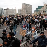 Protestas antirracistas en Londres y disturbios en Downing Street (Video)