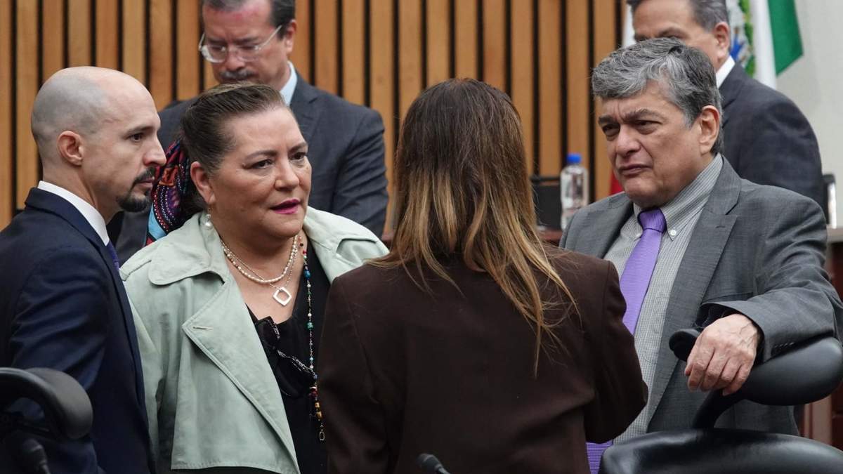 Los consejeros electorales Arturo Castillo Loza, Guadalupe Taddei, Carla Humphrey y Uuc-kib Espadas en la sesión del 24 de septiembre
