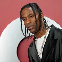 Travis Scott es arrestado en Miami Beach por gritar ebrio a la gente en un yate