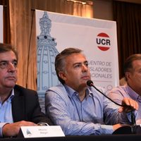 ¡Deuda externa! La UCR sumó su apoyo a la oferta que realizó el Gobierno ante los bonistas
