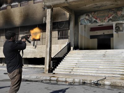 Diplomáticos de Estados Unidos, la Liga Árabe y Turquía debaten la transición en Siria